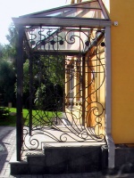 Кованый козырек
